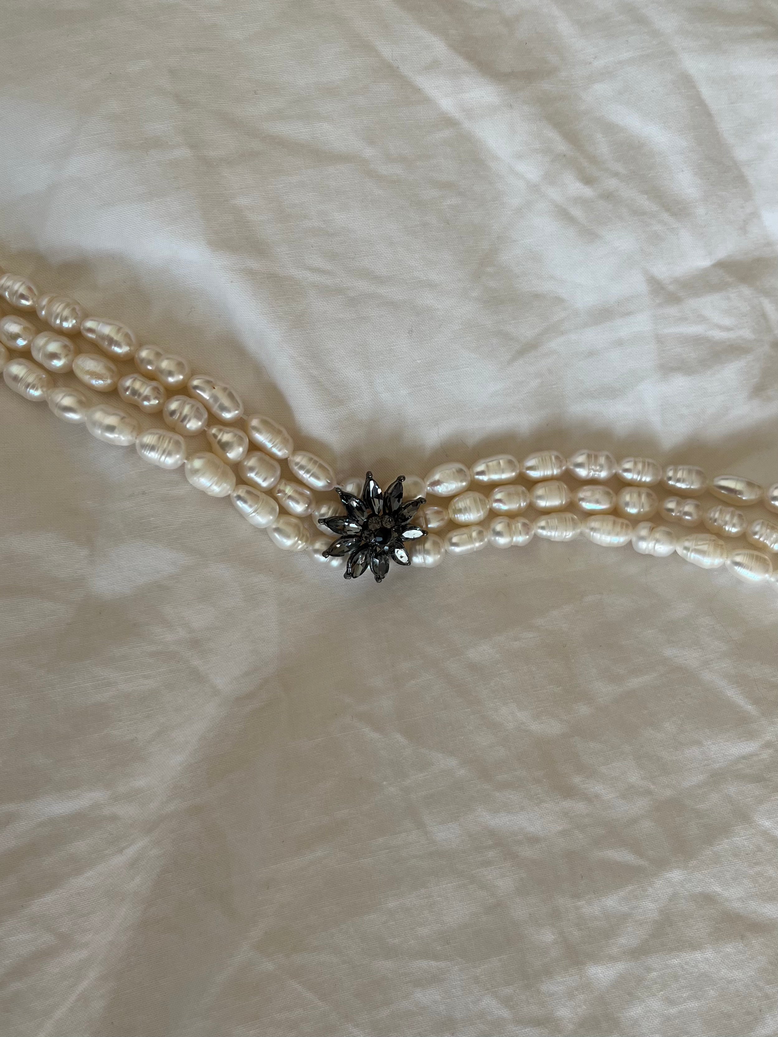 Gargantilla Blanca III